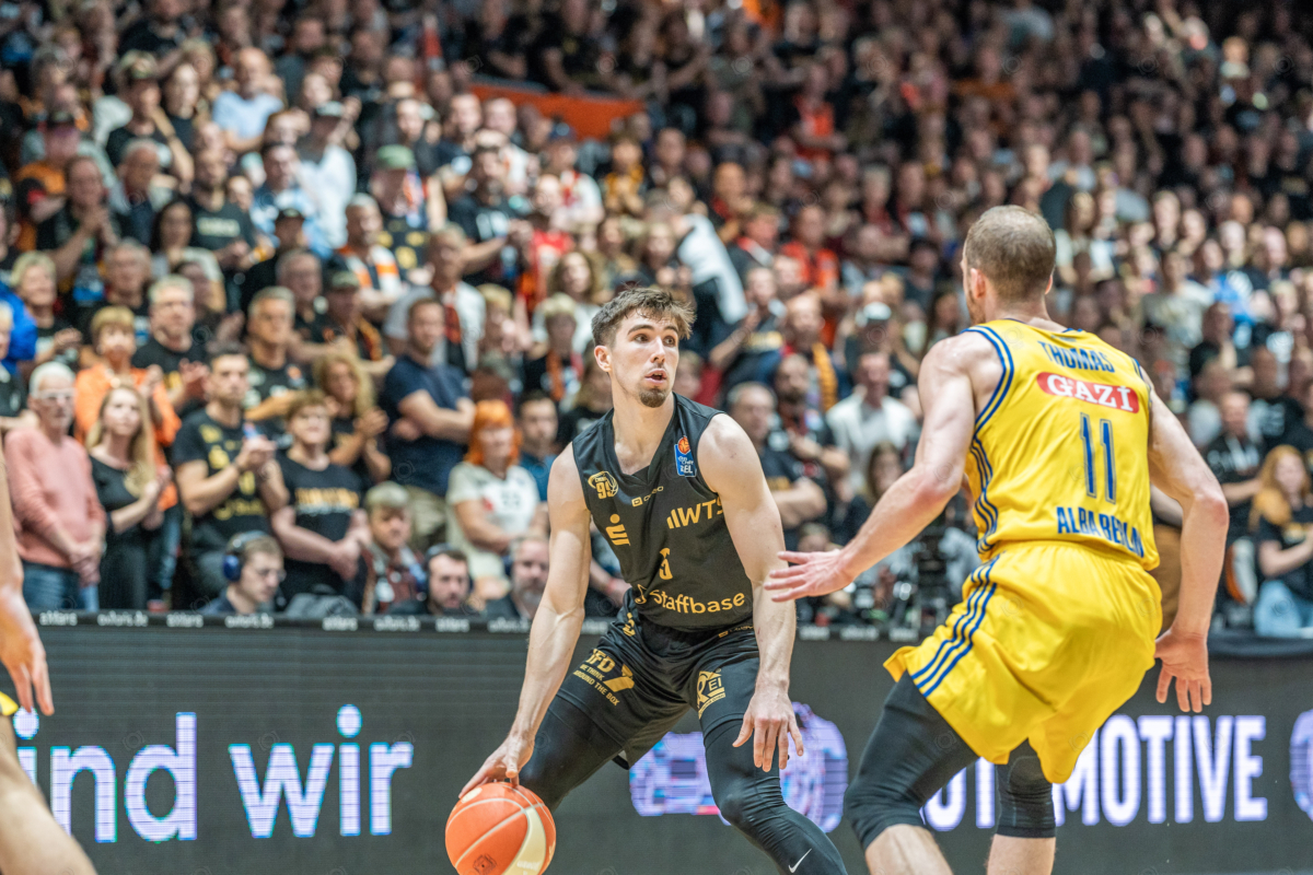 Niners Chemnitz vs. Berlin - Playoff Halbfinale - easyCredit BBL