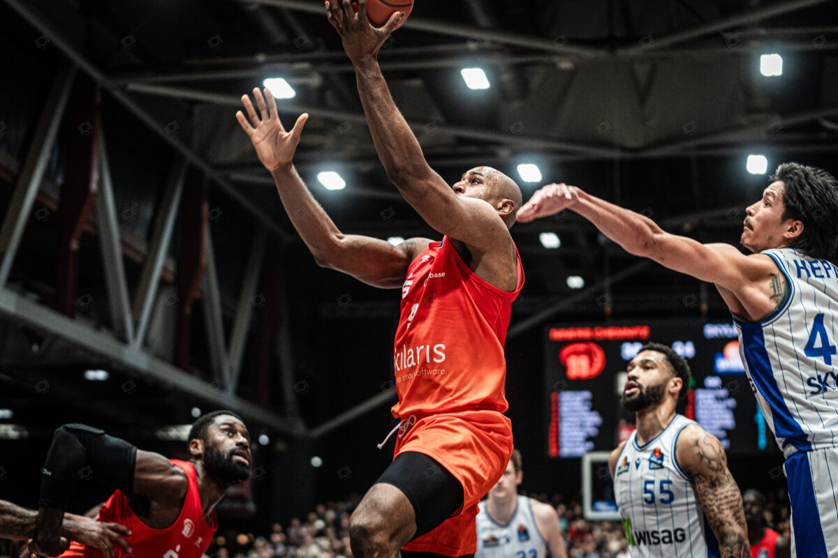 Niners Chemnitz vs. Skyliners Frankfurt - 15. Spieltag - easyCredit BBL - Basketball Bundesliga - Basketball - Saison 2024/25 - 04.01.2025