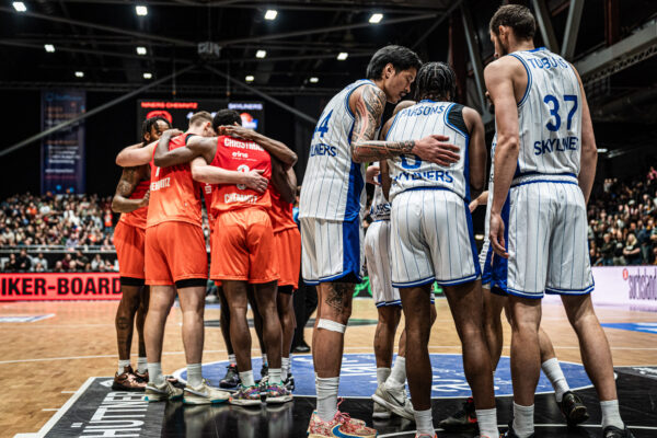 Niners Chemnitz vs. Skyliners Frankfurt - 15. Spieltag - easyCredit BBL - Basketball Bundesliga - Basketball - Saison 2024/25 - 04.01.2025