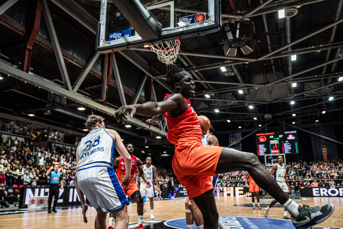 Niners Chemnitz vs. Skyliners Frankfurt - 15. Spieltag - easyCredit BBL - Basketball Bundesliga - Basketball - Saison 2024/25 - 04.01.2025