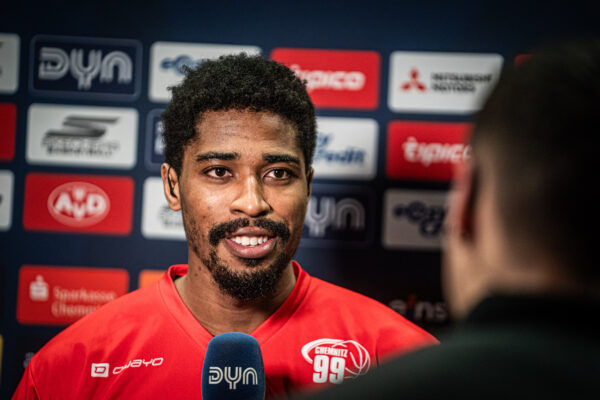 Niners Chemnitz vs. Veolia Towers Hamburg - 17. Spieltag - easyCredit BBL - Basketball Bundesliga - Basketball - Saison 2024/25 - 17.01.2025