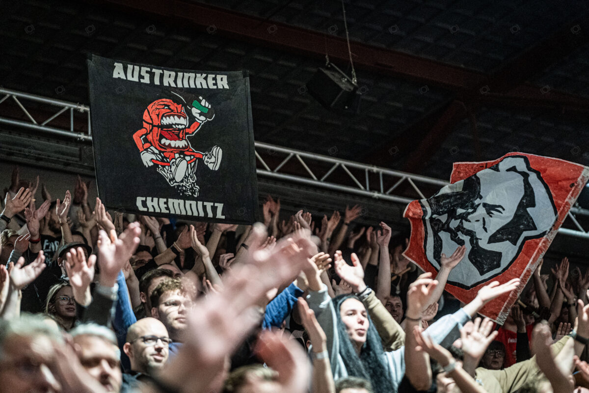 Niners Chemnitz vs. Veolia Towers Hamburg - 17. Spieltag - easyCredit BBL - Basketball Bundesliga - Basketball - Saison 2024/25 - 17.01.2025