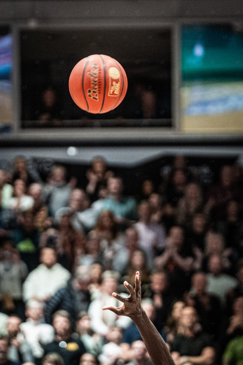 Niners Chemnitz vs. Veolia Towers Hamburg - 17. Spieltag - easyCredit BBL - Basketball Bundesliga - Basketball - Saison 2024/25 - 17.01.2025