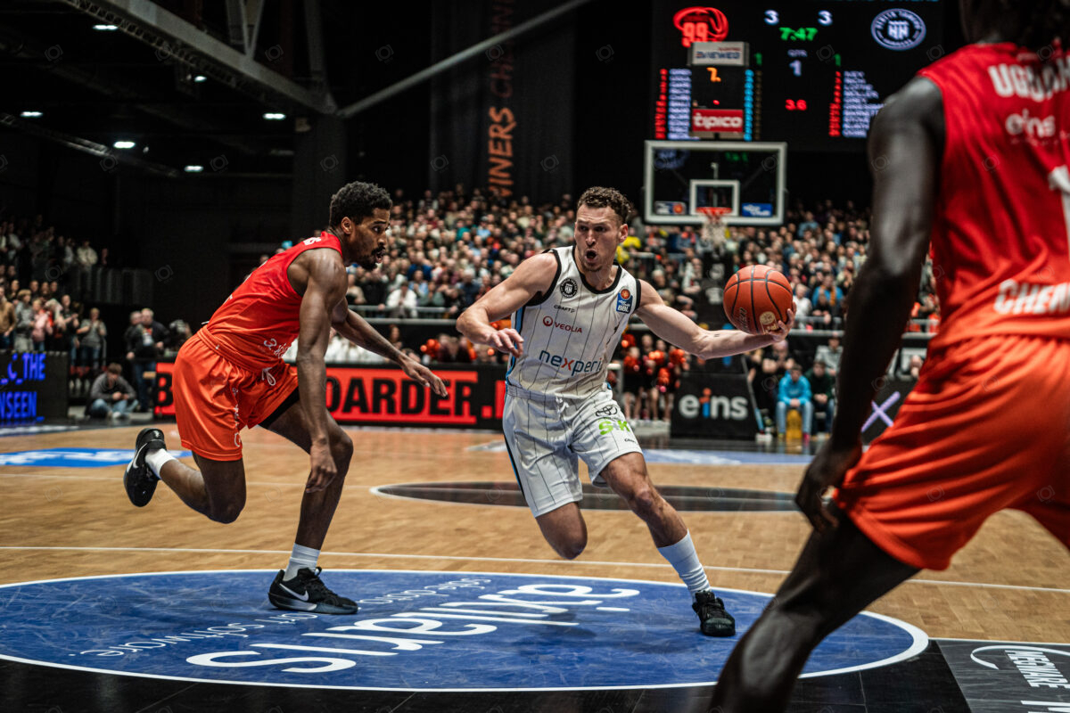 Niners Chemnitz vs. Veolia Towers Hamburg - 17. Spieltag - easyCredit BBL - Basketball Bundesliga - Basketball - Saison 2024/25 - 17.01.2025