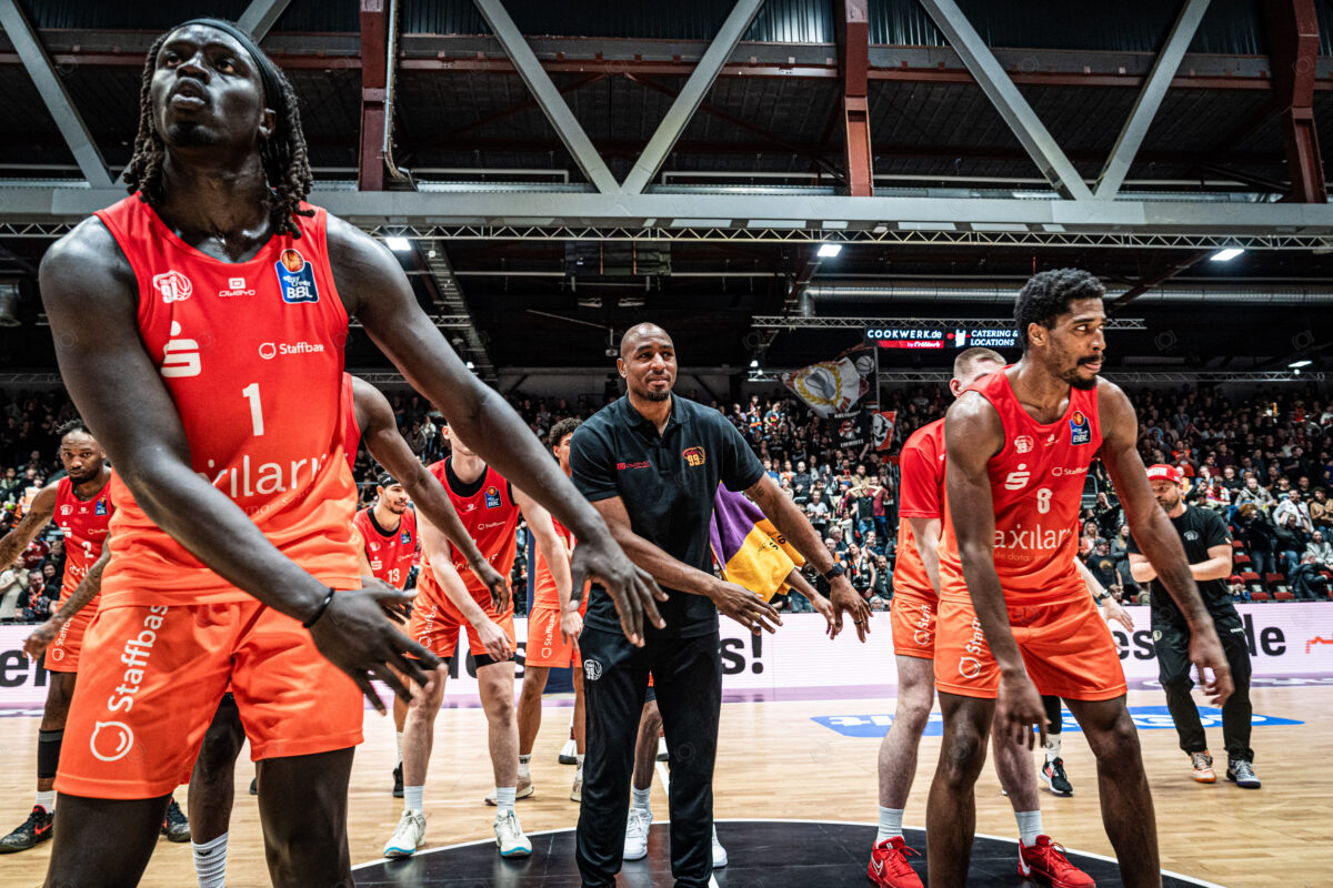 Niners Chemnitz vs. Veolia Towers Hamburg - 17. Spieltag - easyCredit BBL - Basketball Bundesliga - Basketball - Saison 2024/25 - 17.01.2025