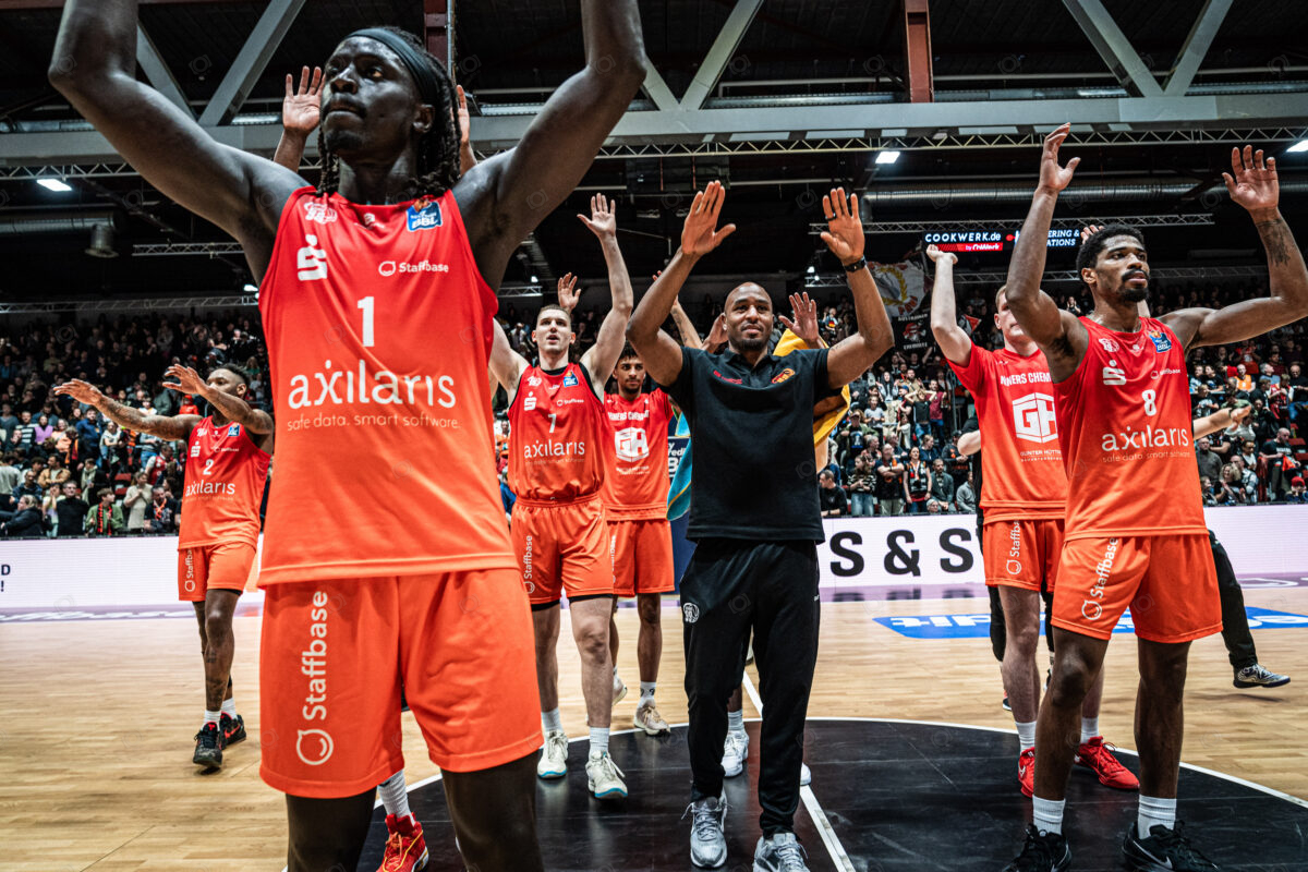 Niners Chemnitz vs. Veolia Towers Hamburg - 17. Spieltag - easyCredit BBL - Basketball Bundesliga - Basketball - Saison 2024/25 - 17.01.2025