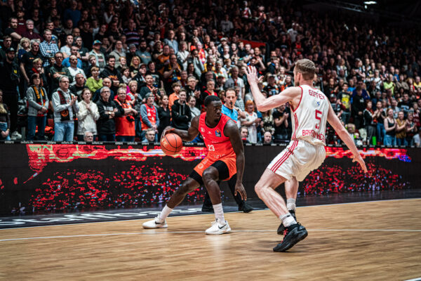 Niners Chemnitz vs. FC Bayern München Basketball - 22. Spieltag - easyCredit BBL - Basketball Bundesliga - Basketball - Saison 2024/25 - 02.03.2025