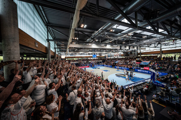Syntainics MBC vs. Niners Chemnitz - 29. Spieltag - easyCredit BBL - Basketball Bundesliga - Basketball - Saison 2024/25 - 19.04.2025