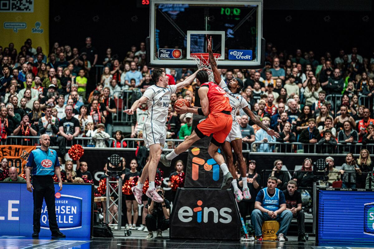 Niners Chemnitz vs. MLP Academics Heidelberg - Playoffs Viertelfinal Spiel 3 - easyCredit BBL - Basketball Bundesliga - Basketball - Saison 2024/25 - 25.05.2025