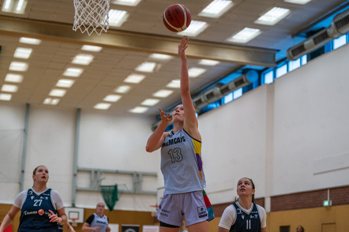 20250920-chemcats-chemnitz-vs-eintracht-braunschweig-lionpride-319