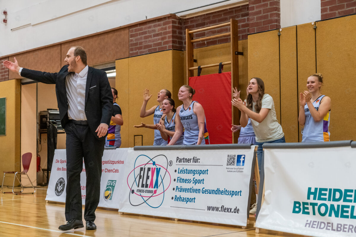 20250920-chemcats-chemnitz-vs-eintracht-braunschweig-lionpride-357