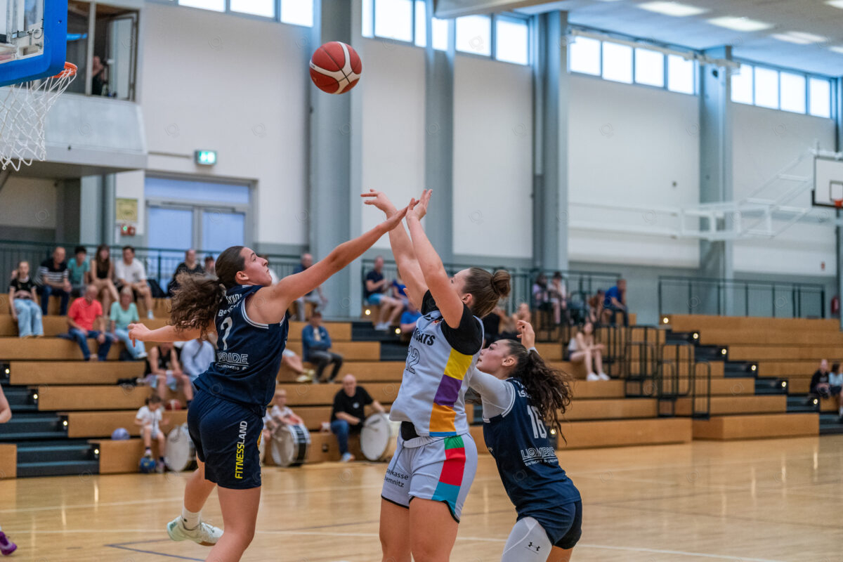 20250920-chemcats-chemnitz-vs-eintracht-braunschweig-lionpride-373