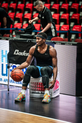 Niners Chemnitz vs. Veolia Towers Hamburg - 2. Spieltag - easyCredit BBL - Basketball Bundesliga - Basketball - Saison 2025/26 - 03.10.2025