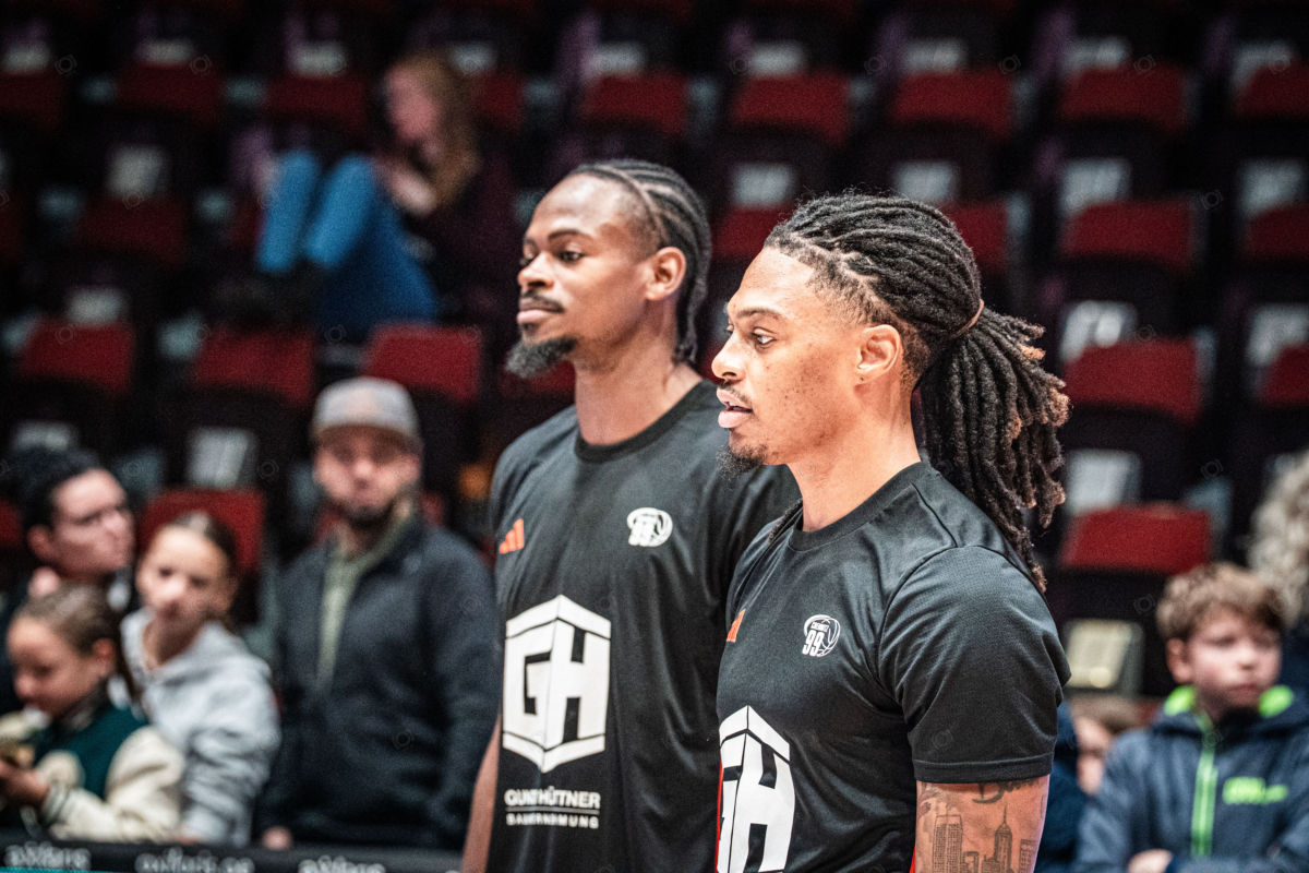 NINERS Chemnitz vs. BASKETBALL LÖWEN Braunschweig - 6. Spieltag - easyCredit BBL - Basketball Bundesliga - Basketball - Saison 2025/26 - 01.11.2025