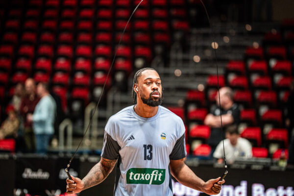 NINERS Chemnitz vs. ALBA Berlin - 8. Spieltag - easyCredit BBL - Basketball Bundesliga - Basketball - Saison 2025/26 - 23.11.2025