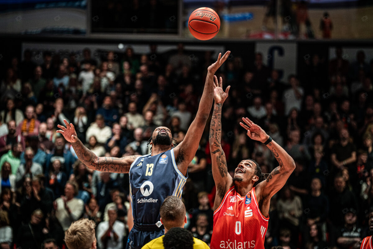 NINERS Chemnitz vs. ALBA Berlin - 8. Spieltag - easyCredit BBL - Basketball Bundesliga - Basketball - Saison 2025/26 - 23.11.2025