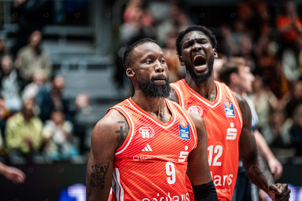 NINERS Chemnitz vs. ALBA Berlin - 8. Spieltag - easyCredit BBL - Basketball Bundesliga - Basketball - Saison 2025/26 - 23.11.2025
