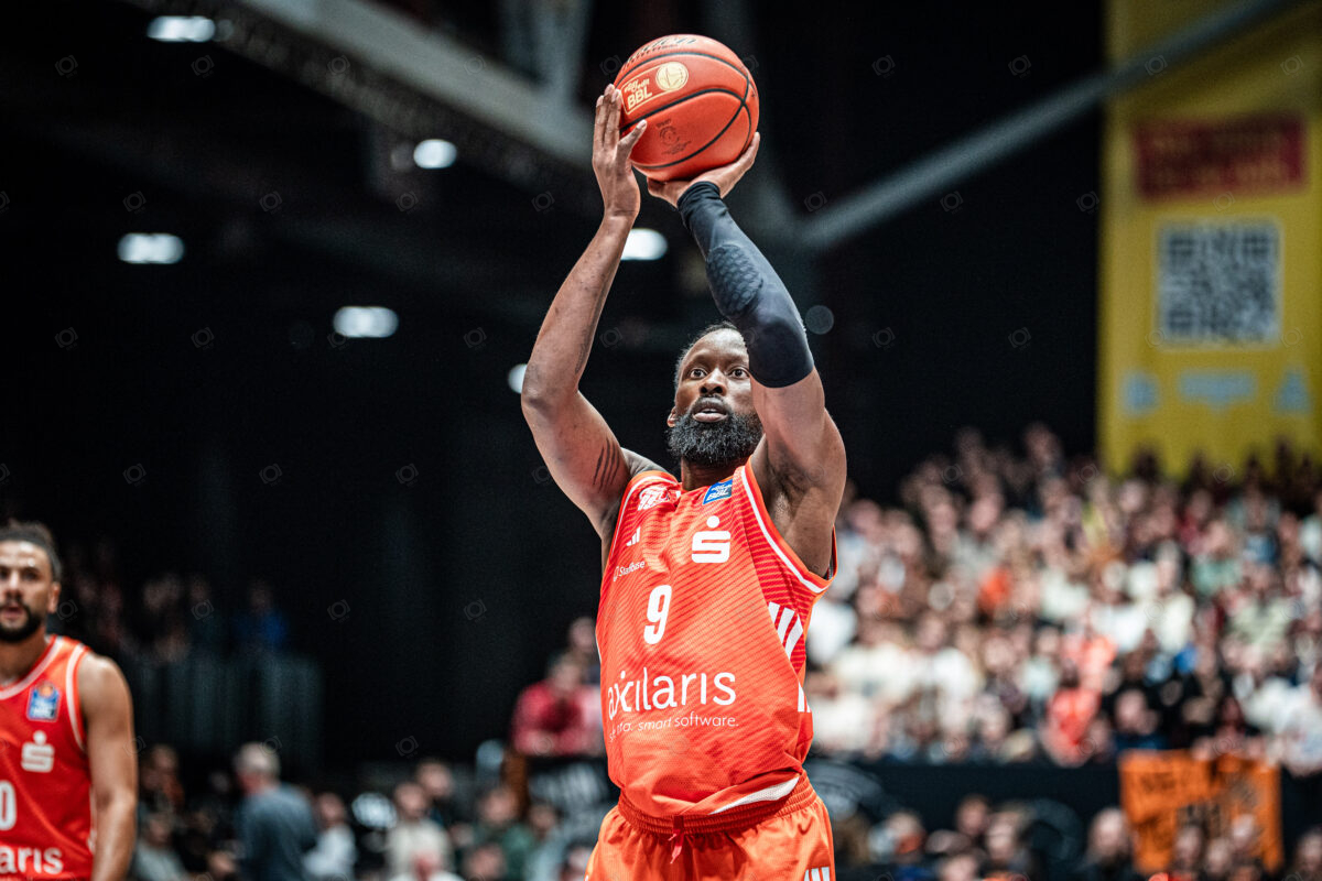 NINERS Chemnitz vs. ALBA Berlin - 8. Spieltag - easyCredit BBL - Basketball Bundesliga - Basketball - Saison 2025/26 - 23.11.2025