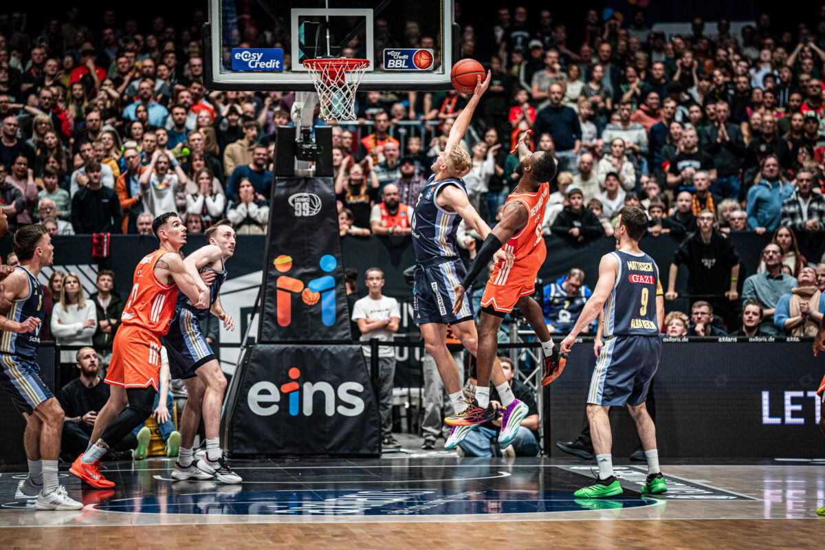 NINERS Chemnitz vs. ALBA Berlin - 8. Spieltag - easyCredit BBL - Basketball Bundesliga - Basketball - Saison 2025/26 - 23.11.2025