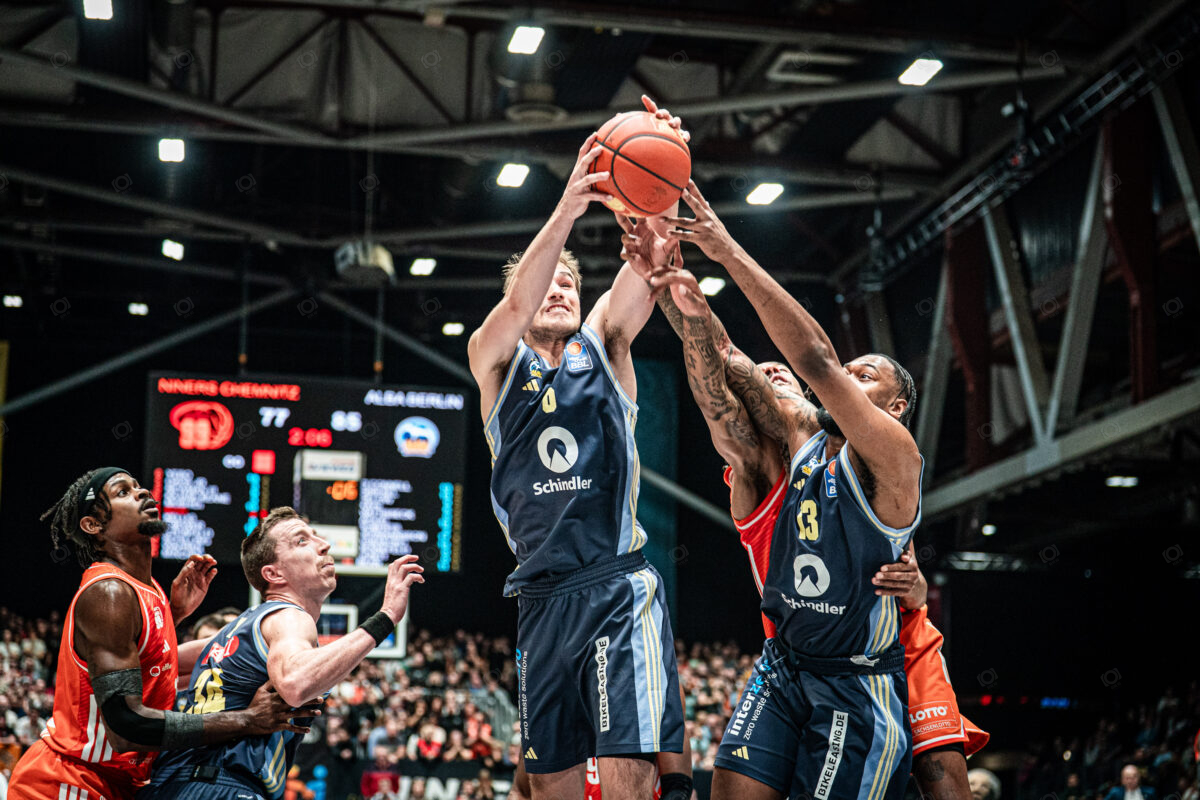 NINERS Chemnitz vs. ALBA Berlin - 8. Spieltag - easyCredit BBL - Basketball Bundesliga - Basketball - Saison 2025/26 - 23.11.2025