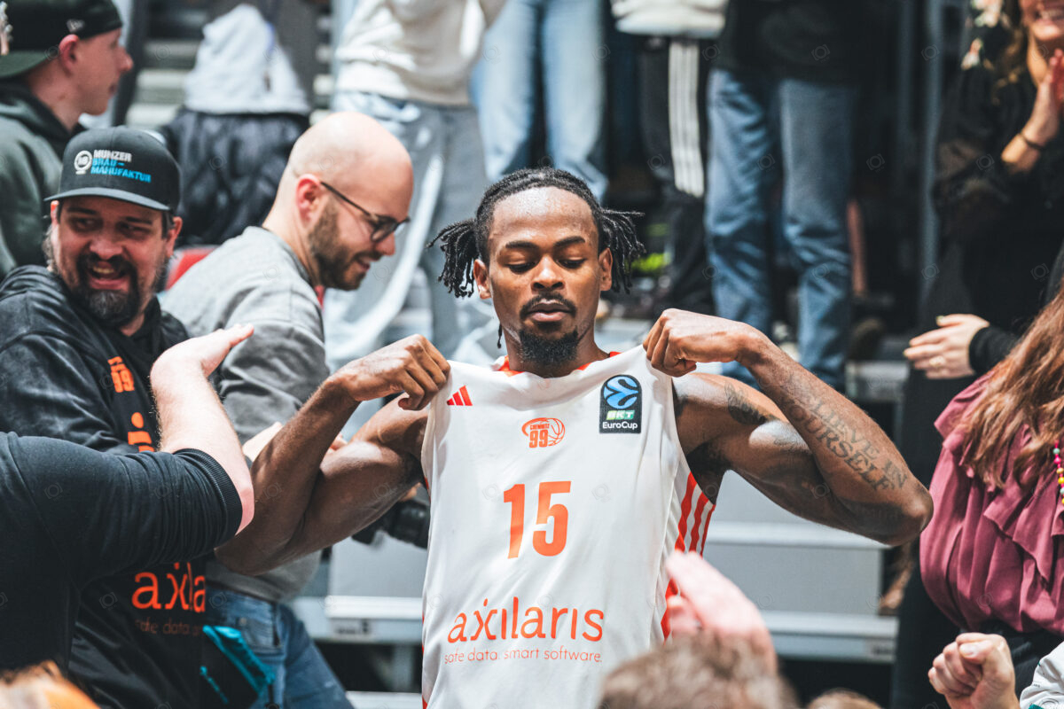 20251209-EuroCup-NINERS-chemnitz-vs-panionios-athens-04146