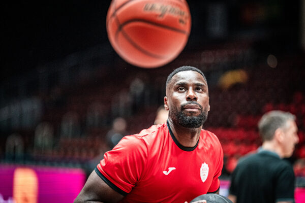 NINERS Chemnitz vs. Fitness First Würzburg Baskets - 10. Spieltag - easyCredit BBL - Basketball Bundesliga - Basketball - Saison 2025/26 - 12.12.2025