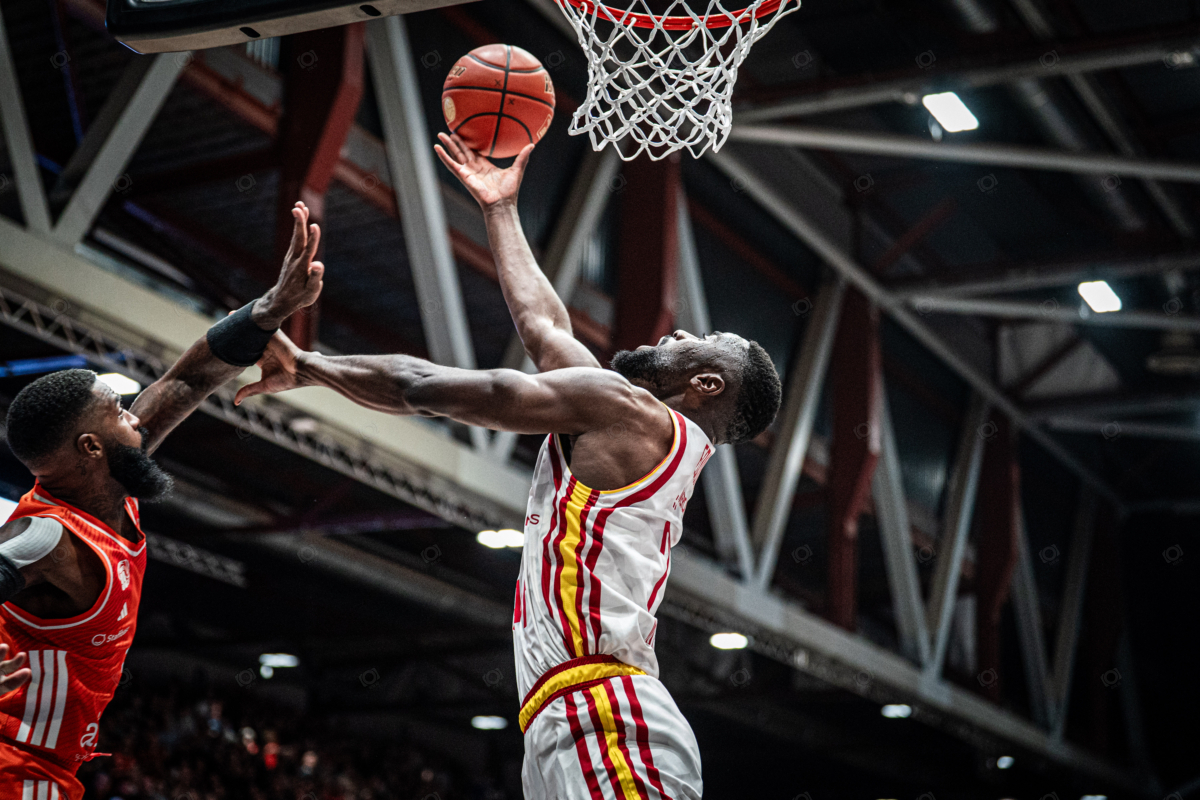NINERS Chemnitz vs. Fitness First Würzburg Baskets - 10. Spieltag - easyCredit BBL - Basketball Bundesliga - Basketball - Saison 2025/26 - 12.12.2025