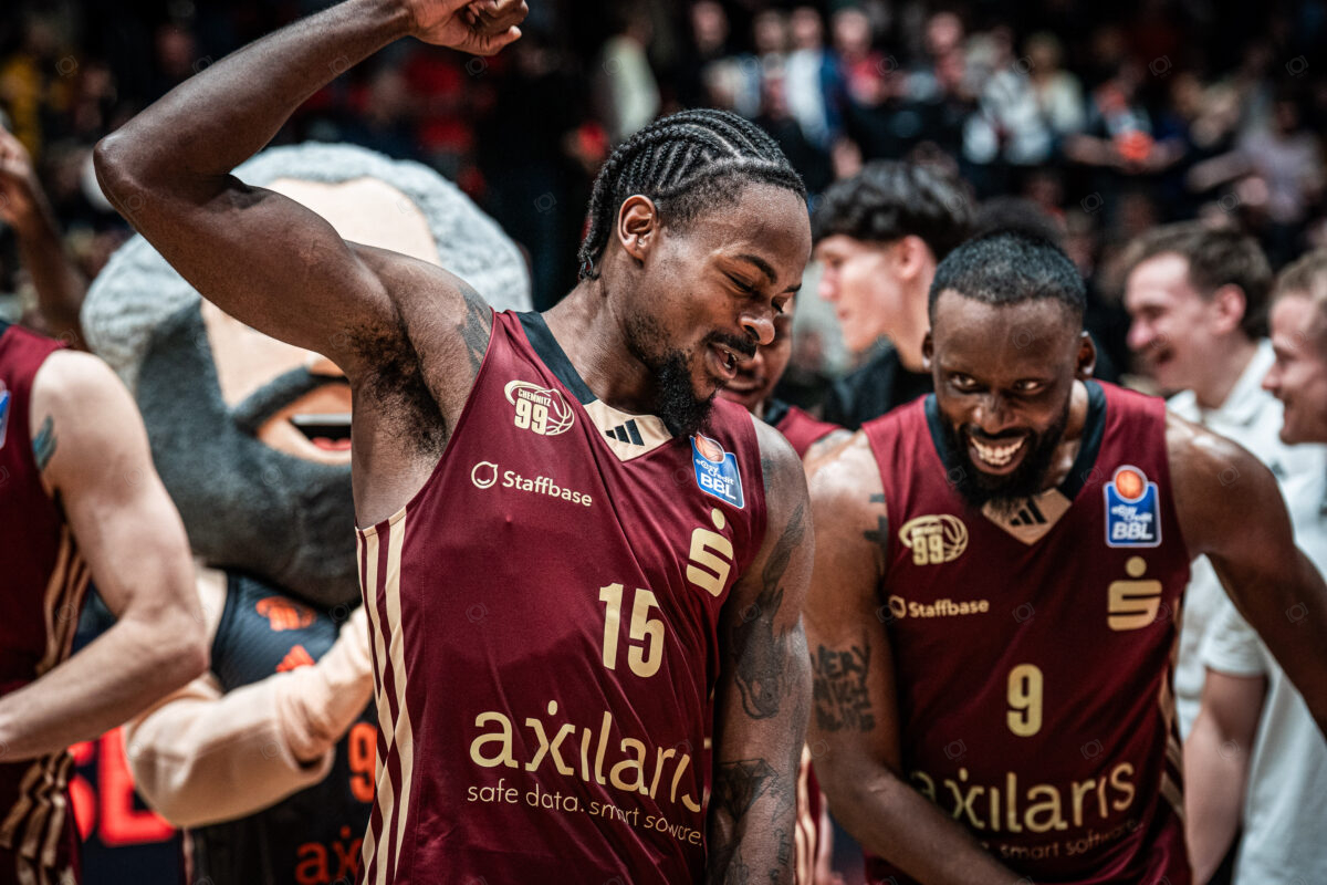NINERS Chemnitz vs. VET-CONCEPT Gladiators Trier - 13. Spieltag - easyCredit BBL - Basketball Bundesliga - Basketball - Saison 2025/26 - 30.12.2025