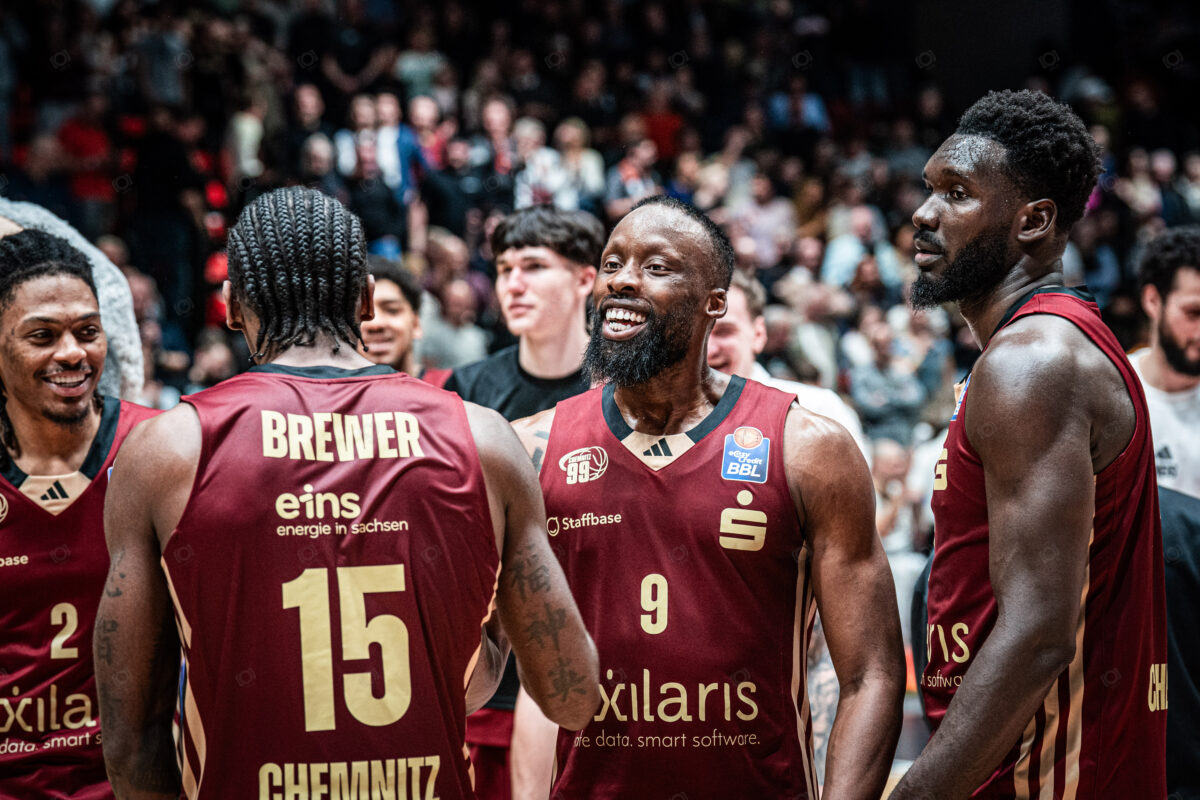 NINERS Chemnitz vs. VET-CONCEPT Gladiators Trier - 13. Spieltag - easyCredit BBL - Basketball Bundesliga - Basketball - Saison 2025/26 - 30.12.2025