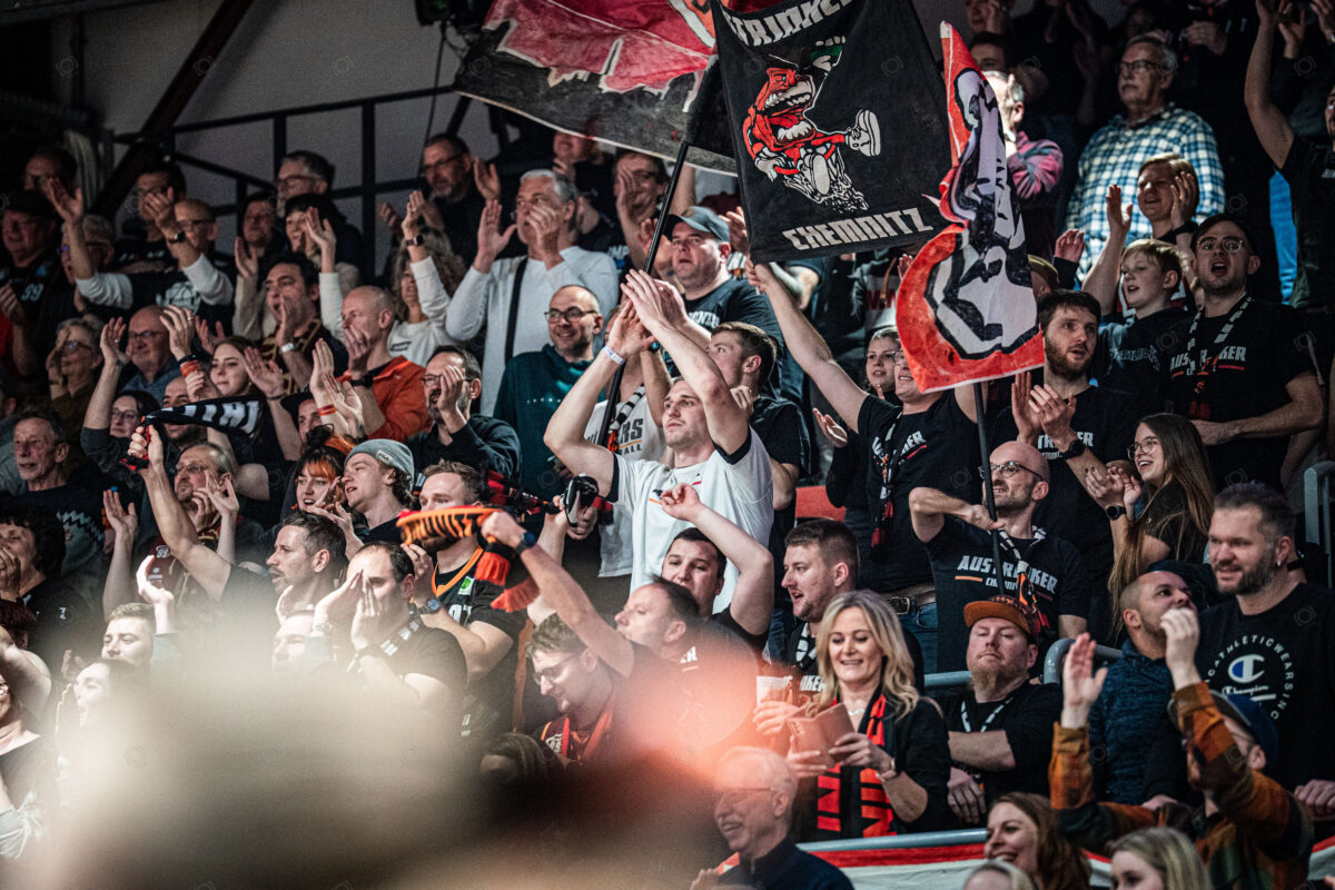 NINERS Chemnitz vs. VET-CONCEPT Gladiators Trier - 13. Spieltag - easyCredit BBL - Basketball Bundesliga - Basketball - Saison 2025/26 - 30.12.2025