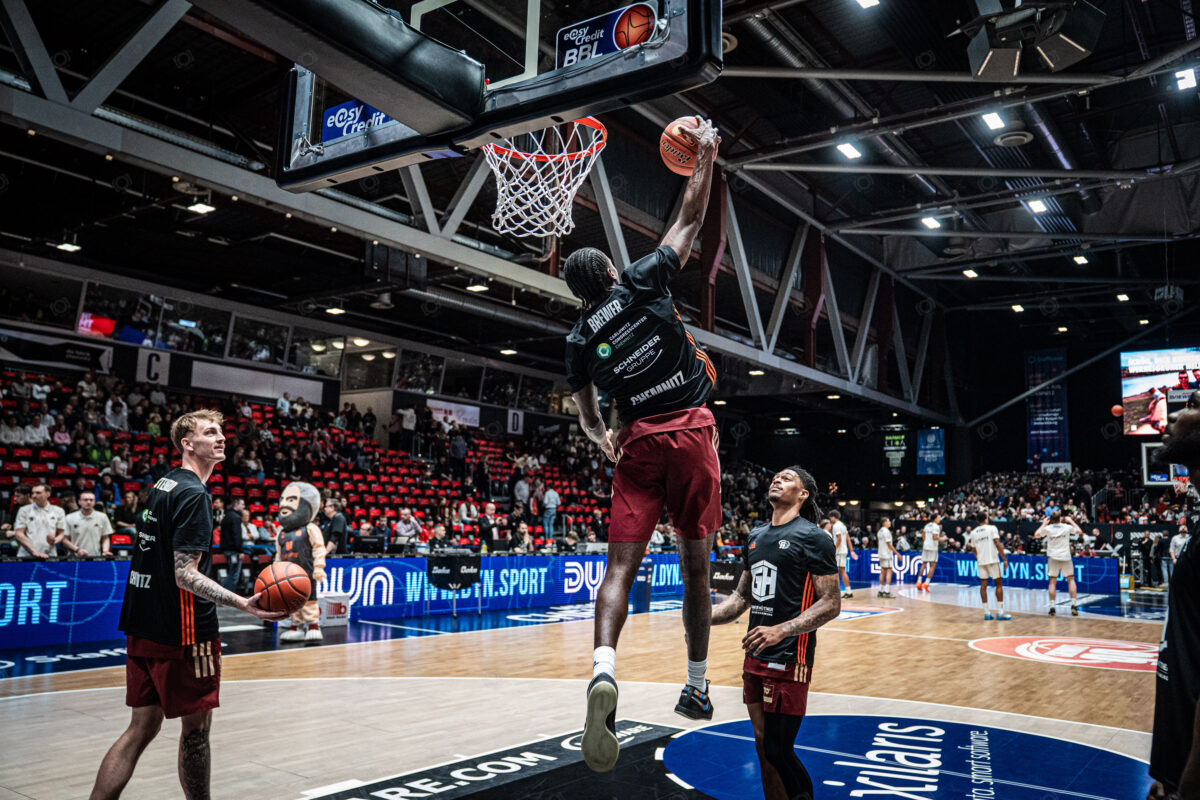 NINERS Chemnitz vs. VET-CONCEPT Gladiators Trier - 13. Spieltag - easyCredit BBL - Basketball Bundesliga - Basketball - Saison 2025/26 - 30.12.2025
