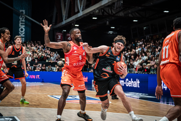 NINERS Chemnitz vs. RASTA Vechta - 14. Spieltag - easyCredit BBL - Basketball Bundesliga - Basketball - Saison 2025/26 - 04.01.2026