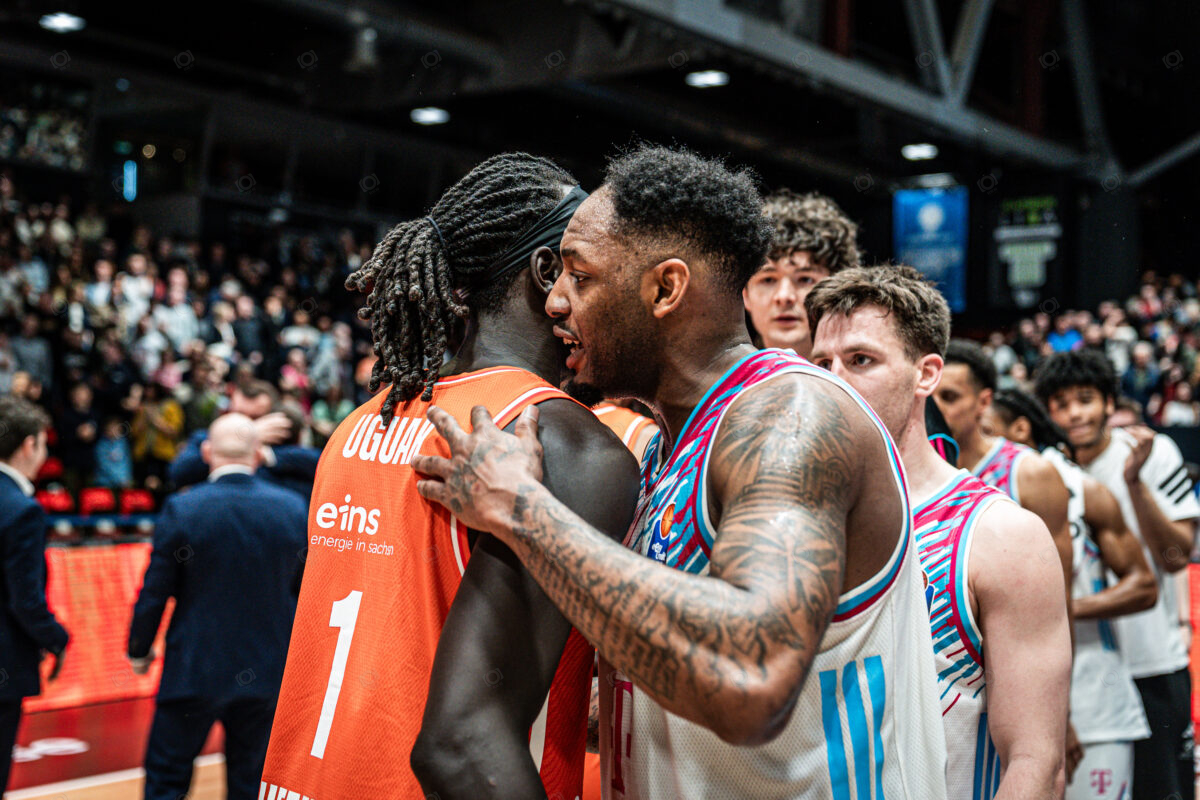 NINERS Chemnitz vs Telekom Baskets Bonn - 28. Spieltag - easyCredit BBL - Basketball Bundesliga - Basketball - Saison 2025/26 - 04.04.2026