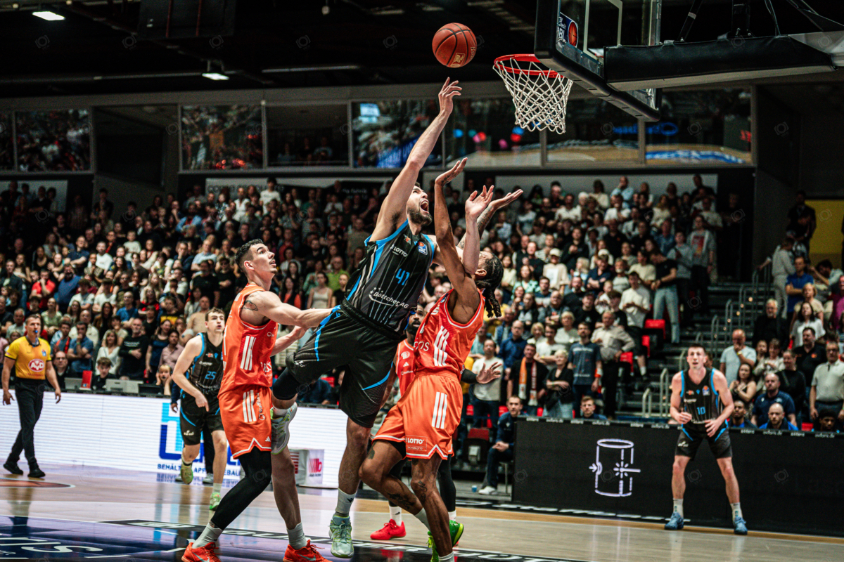 NINERS Chemnitz vs Science City Jena - 30. Spieltag - easyCredit BBL - Basketball Bundesliga - Basketball - Saison 2025/26 - 18.04.2026